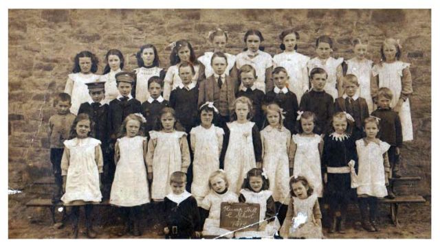 Plump Hill School - Class of 1915